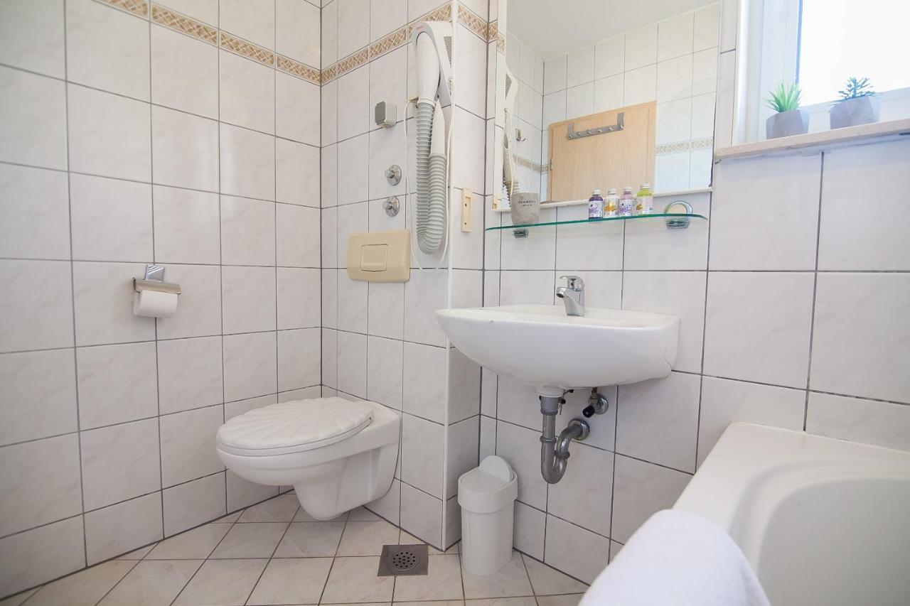 Hotel Villa Dzamonja Bol Exteriér fotografie